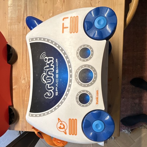 Trunki space ship - trunki,